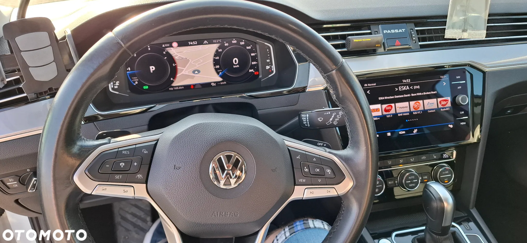 Volkswagen Passat 2.0 TDI EVO Elegance DSG - 9