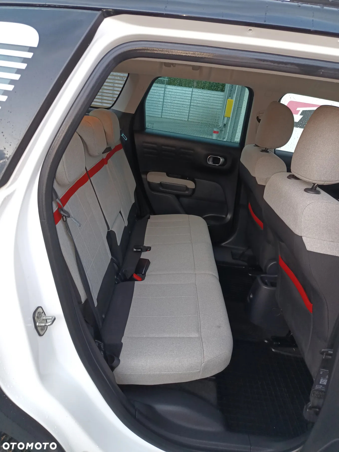 Citroën C3 Aircross 1.5 BlueHDi Shine S&S - 16
