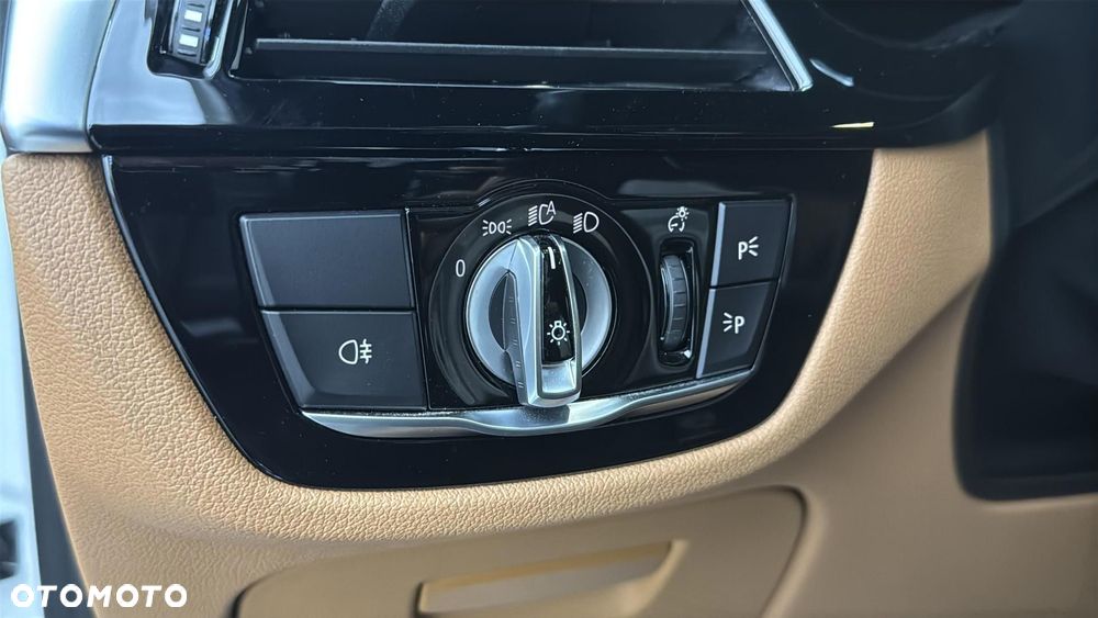 BMW Seria 5 530i xDrive mHEV M Sport sport - 32