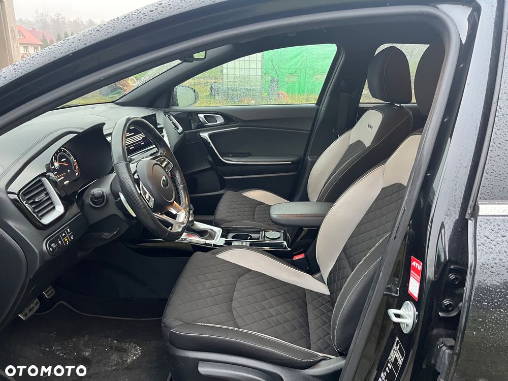 Kia Ceed 1.4 T-GDI DCT OPF GT Line - 18