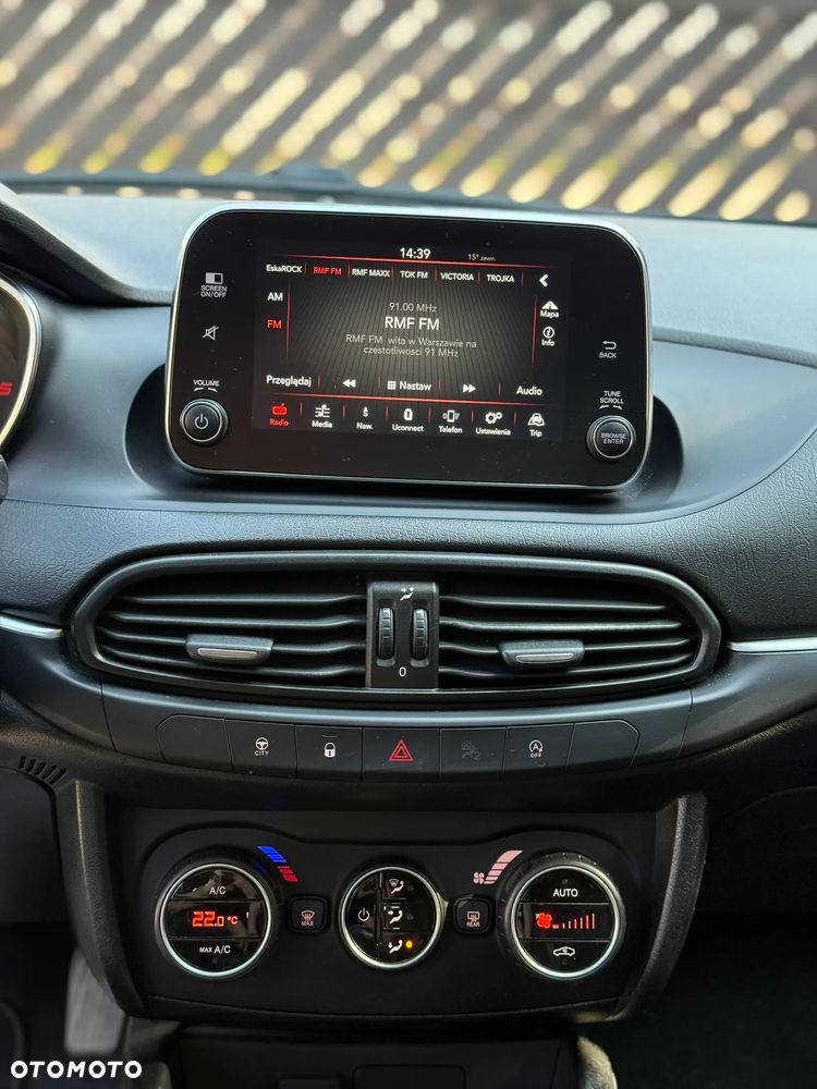 Fiat Tipo 1.6 MultiJet 16v Lounge - 20