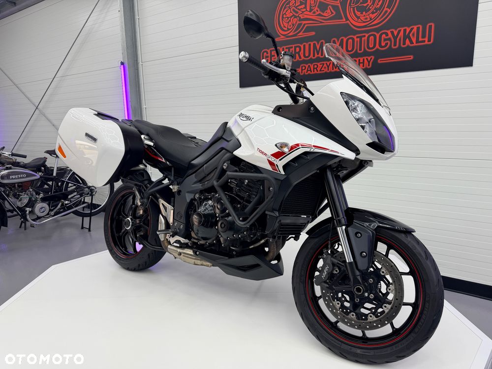 Triumph Tiger - 4