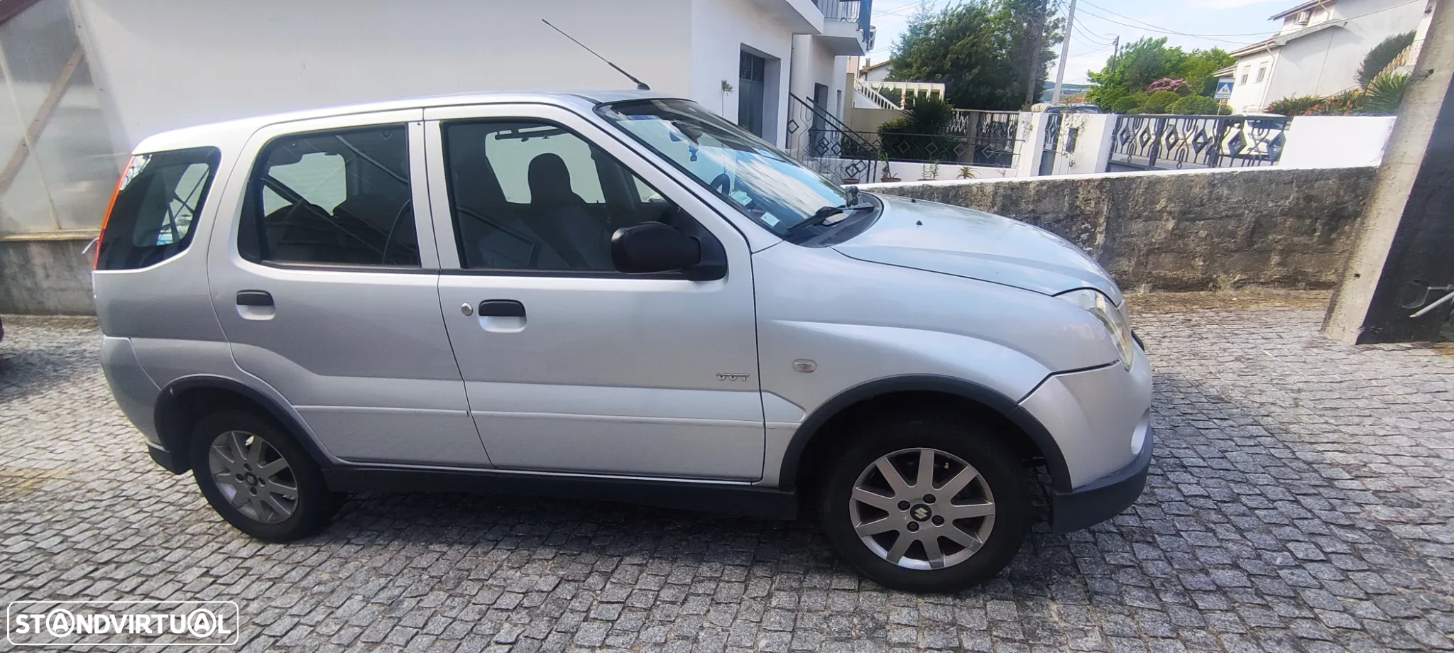 Suzuki Ignis 1.3 VVT 16V GL - 4