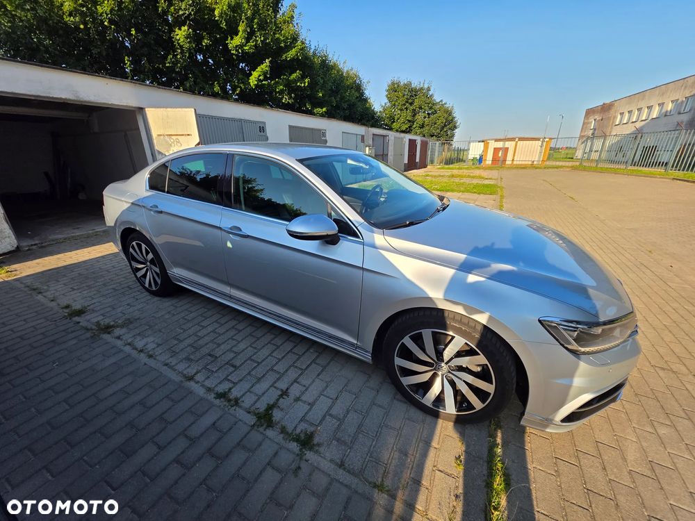 Volkswagen Passat 2.0 TSI 4Mot Highline DSG - 3