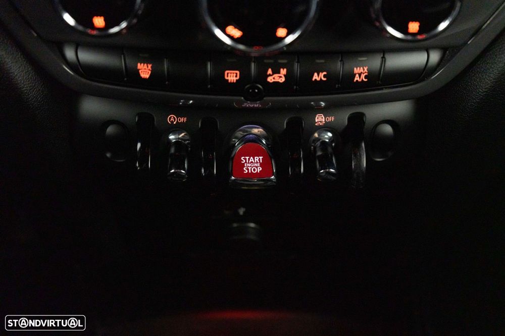 MINI Countryman One D - 22