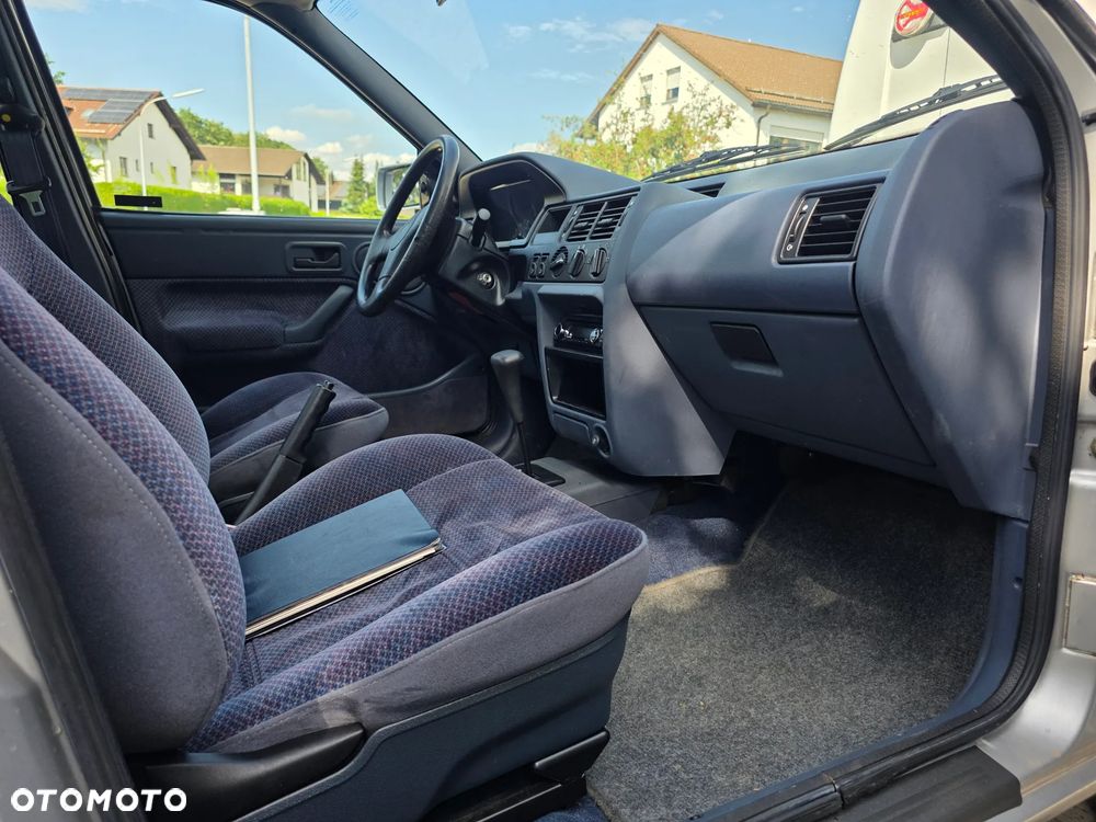 Ford Orion - 13