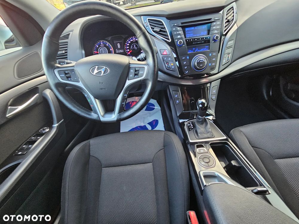 Hyundai i40 i40cw 1.7 CRDi Automatik Premium - 14