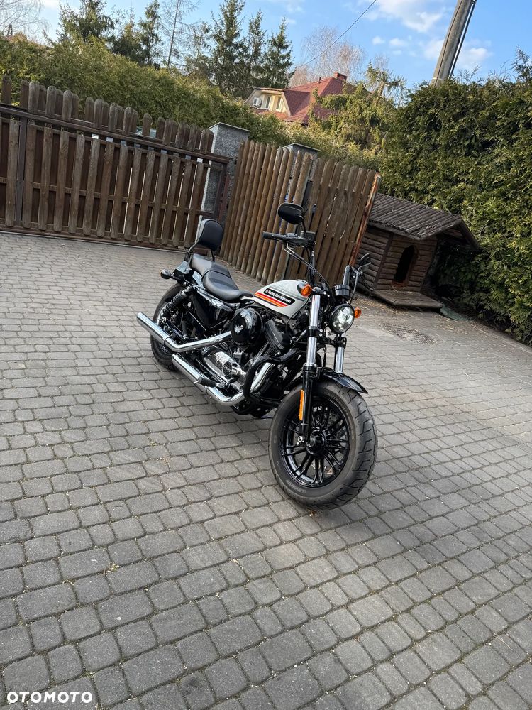 Harley-Davidson Sportster Forty-Eight - 9