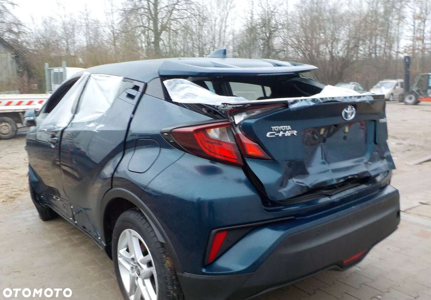 Toyota C-HR - 16