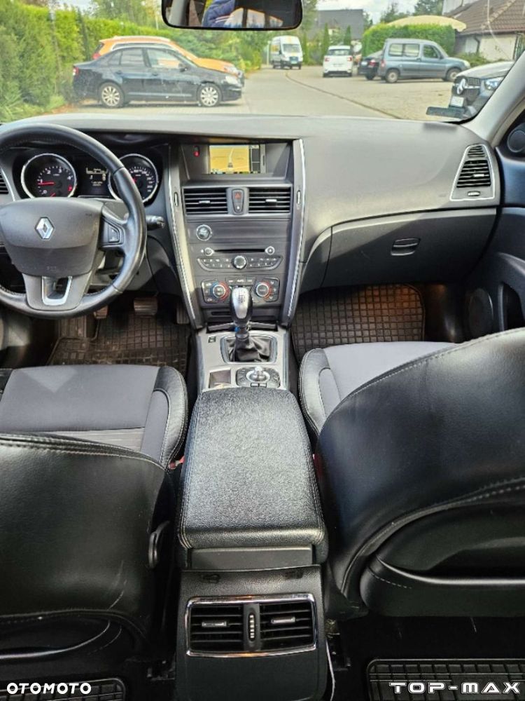 Renault Latitude - 22