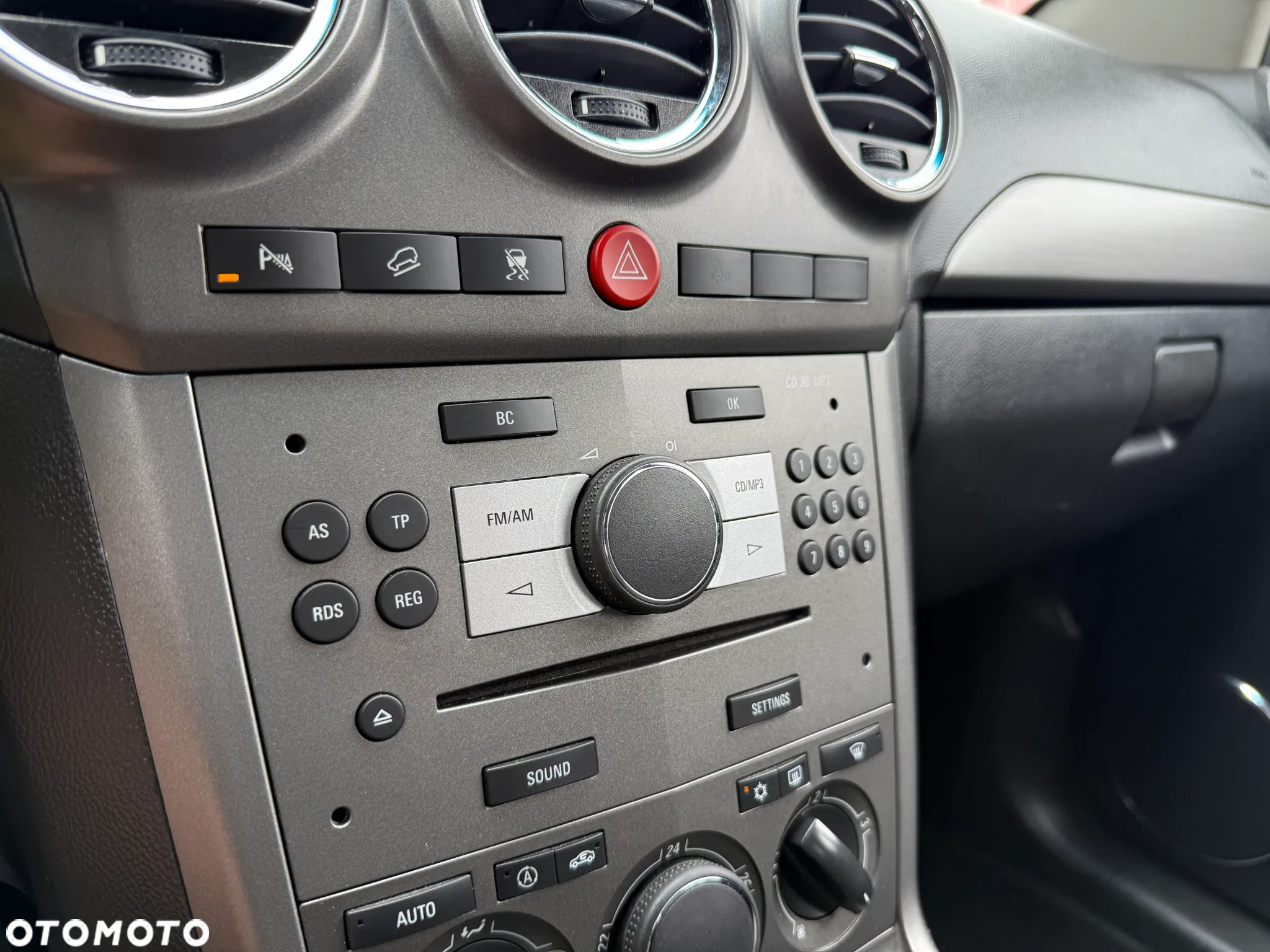 Opel Antara 2.4 4x4 Cosmo - 33
