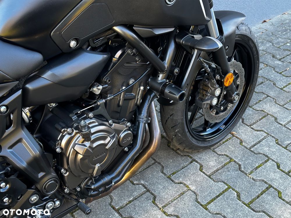Yamaha MT - 15