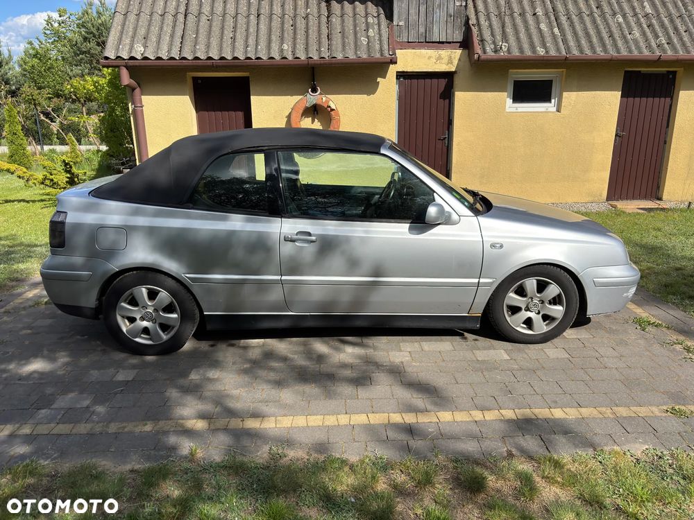 Volkswagen Golf Cabrio 2.0 - 2