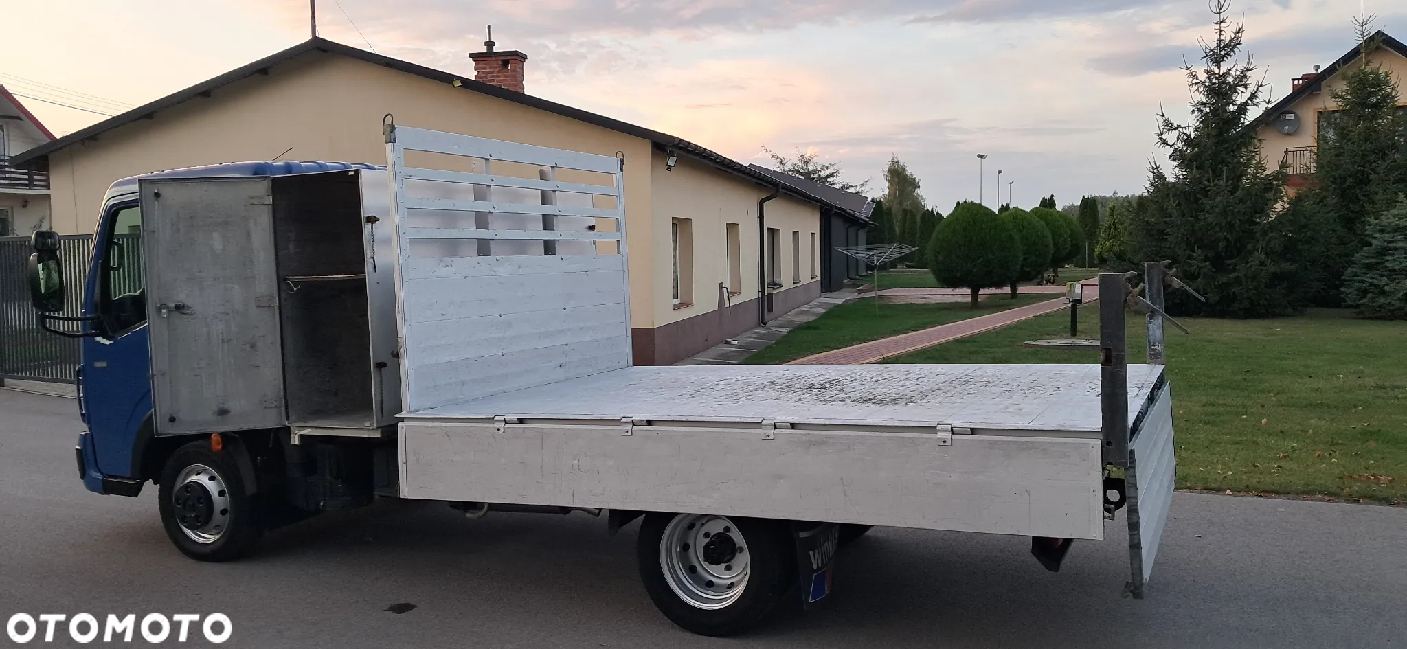 Renault Maxity 130.35 - 19