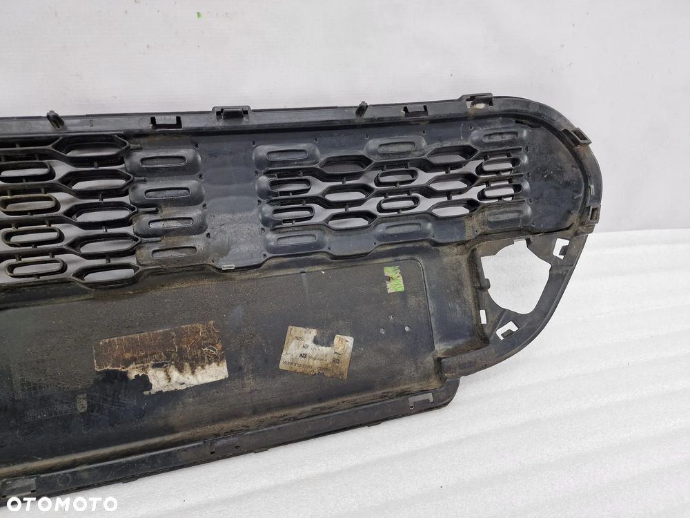 PEUGEOT 107 LIFT 11- KRATKA ŚRODKOWA ZDERZAKA PRZEDNIEGO PRZÓD , NR 53111-0H050 , NR AUKCJI KR430 - 12