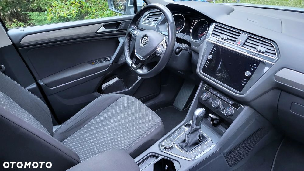Volkswagen Tiguan Allspace 2.0 TSI 4Mot Comfortline DSG - 27