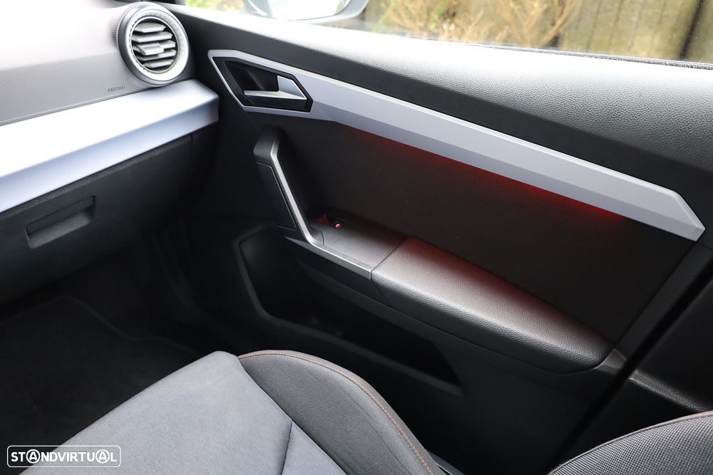 SEAT Arona 1.0 TSI FR - 39