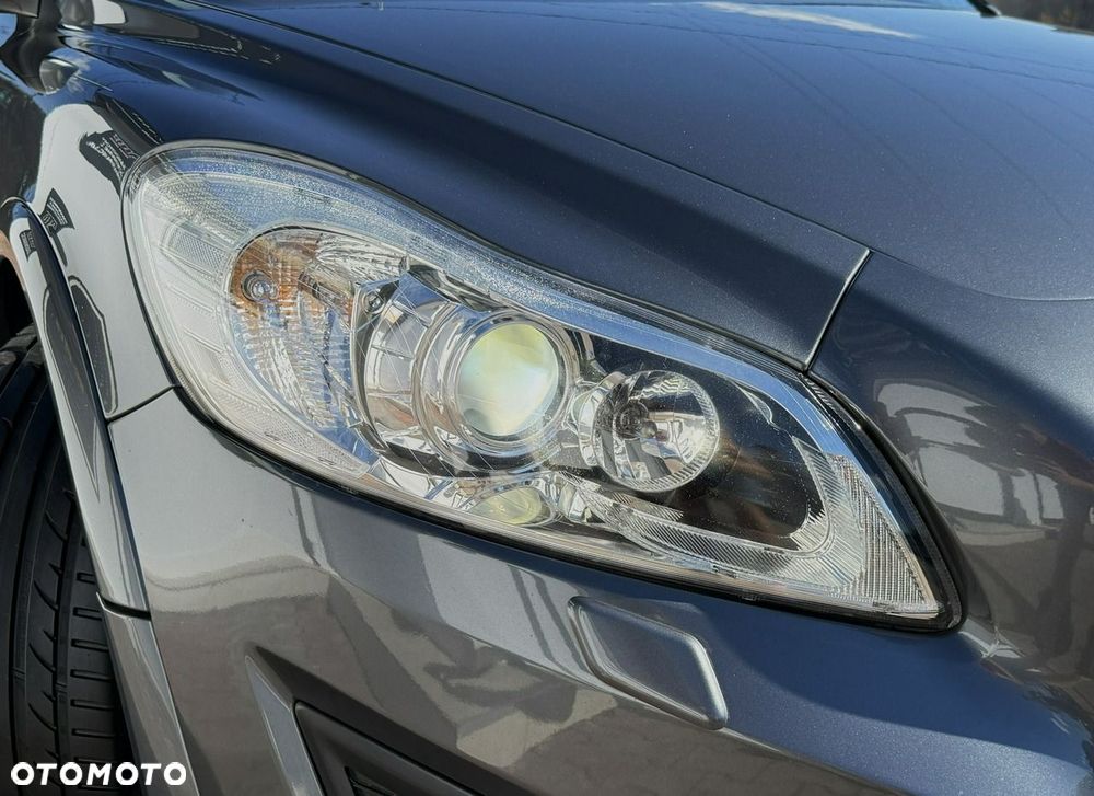 Volvo C30 D2 DRIVe R-Design - 10