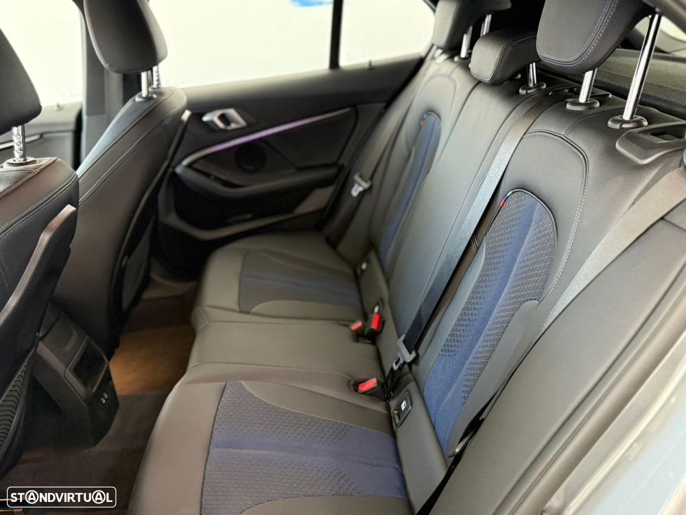 BMW 116 d Pack Desportivo M - 5