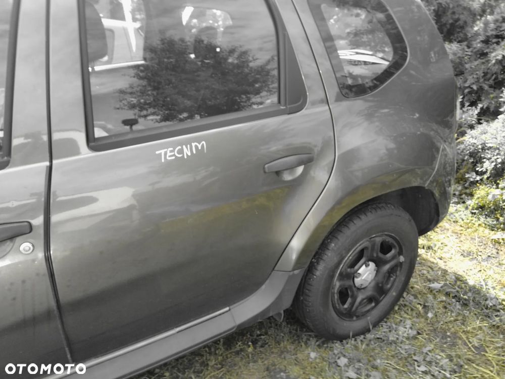DACIA DUSTER 4 SZT KOLA 16'' 215 65 STALOWE FELGI OPONY DOT26 YOKOHAMA CENA Z DOSTAWA - 19