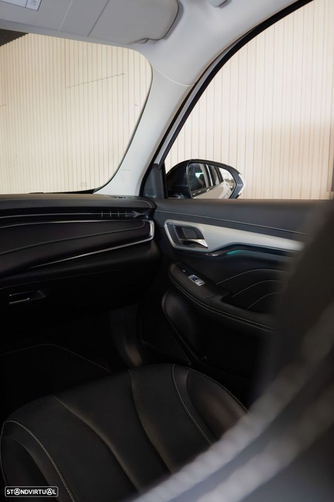 MG Marvel R 70 kWh Luxury - 38