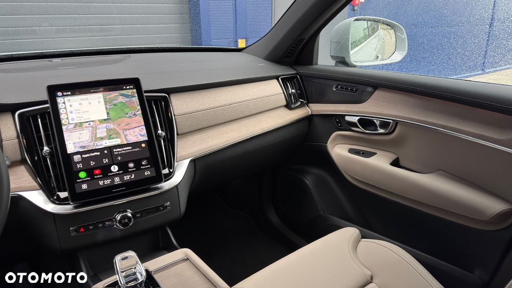 Volvo XC 90 B5 B AWD Plus Bright - 17