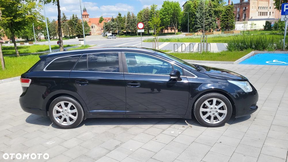 Toyota Avensis 2.0 D-4D 2010 - 3