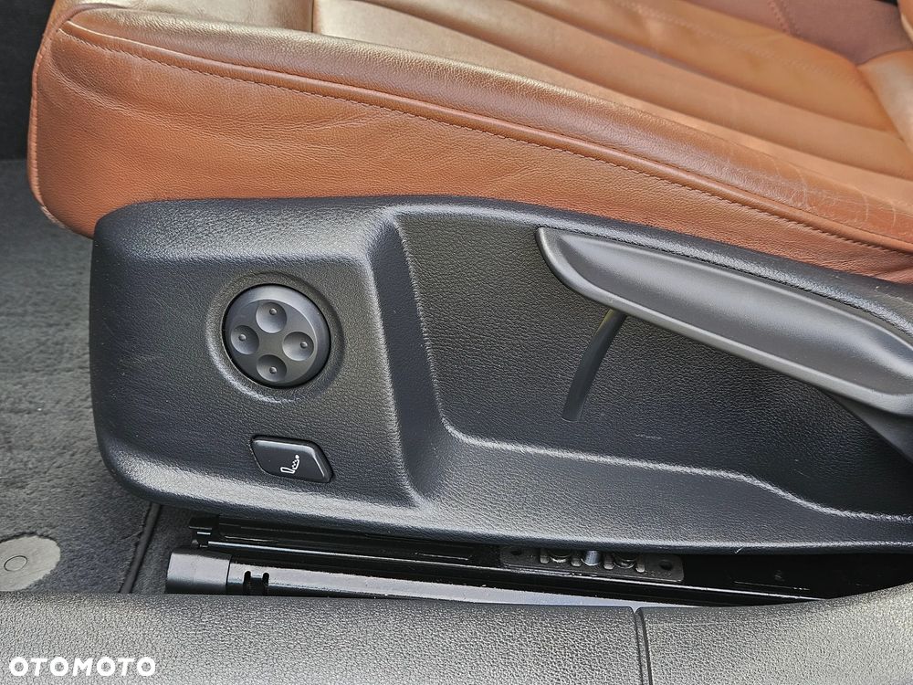 Audi A4 Avant 35 TDI S tronic advanced - 16