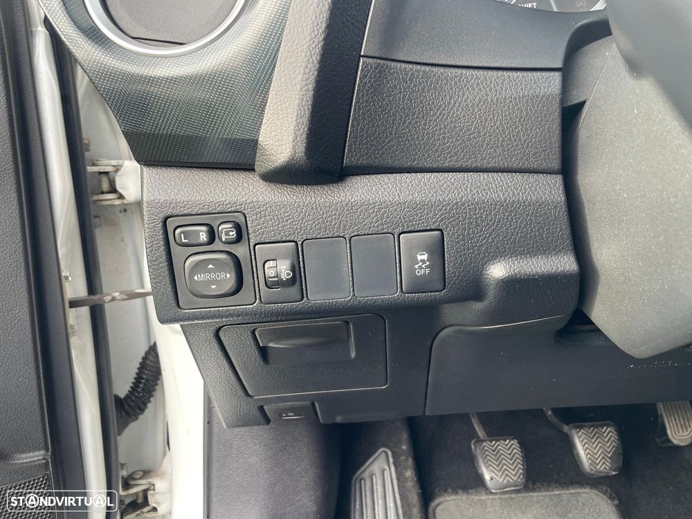 Toyota Auris Touring Sports 1.4 D-4D Active+AC - 14