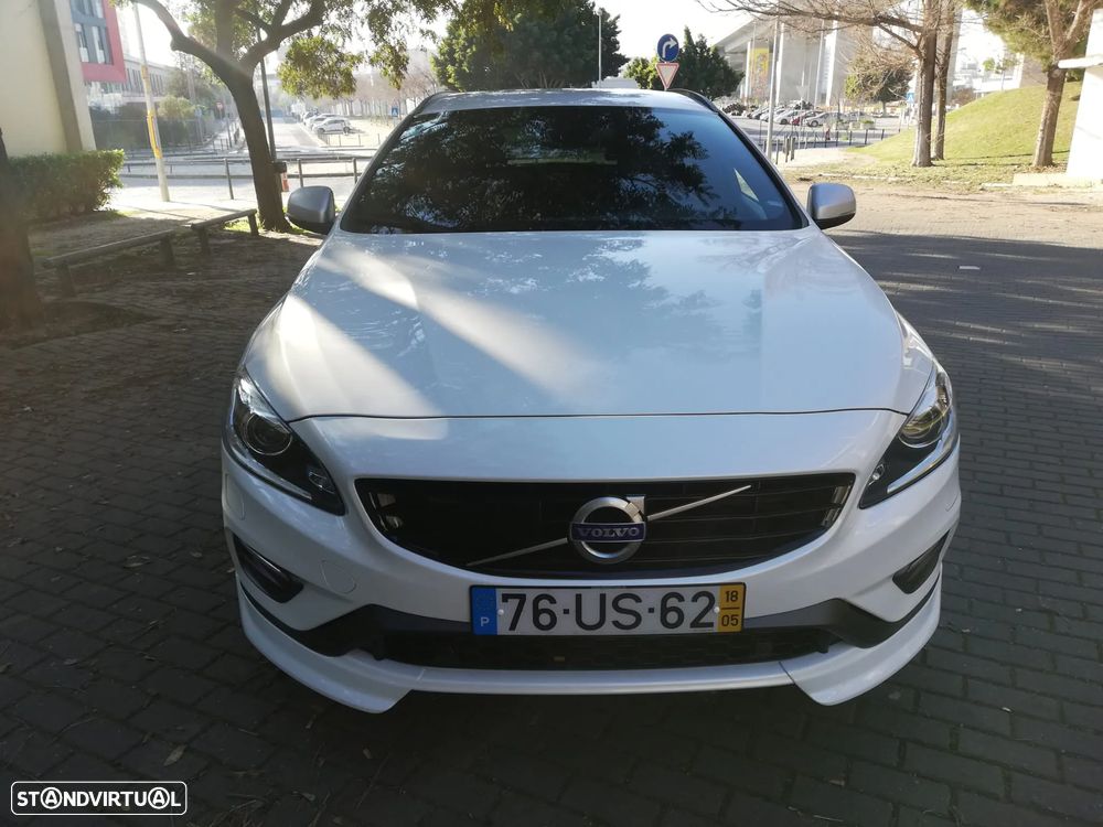 Volvo V60 2.4 D6 R-Design Sum.AWD Phev - 11
