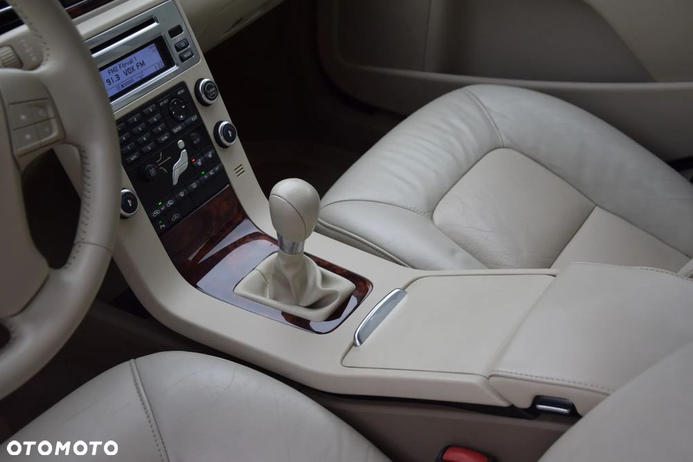 Volvo S80 2.5T Momentum - 23