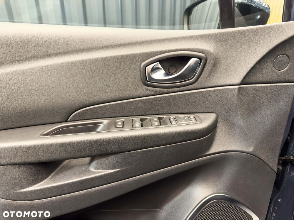 Renault Captur ENERGY TCe 120 Experience - 22