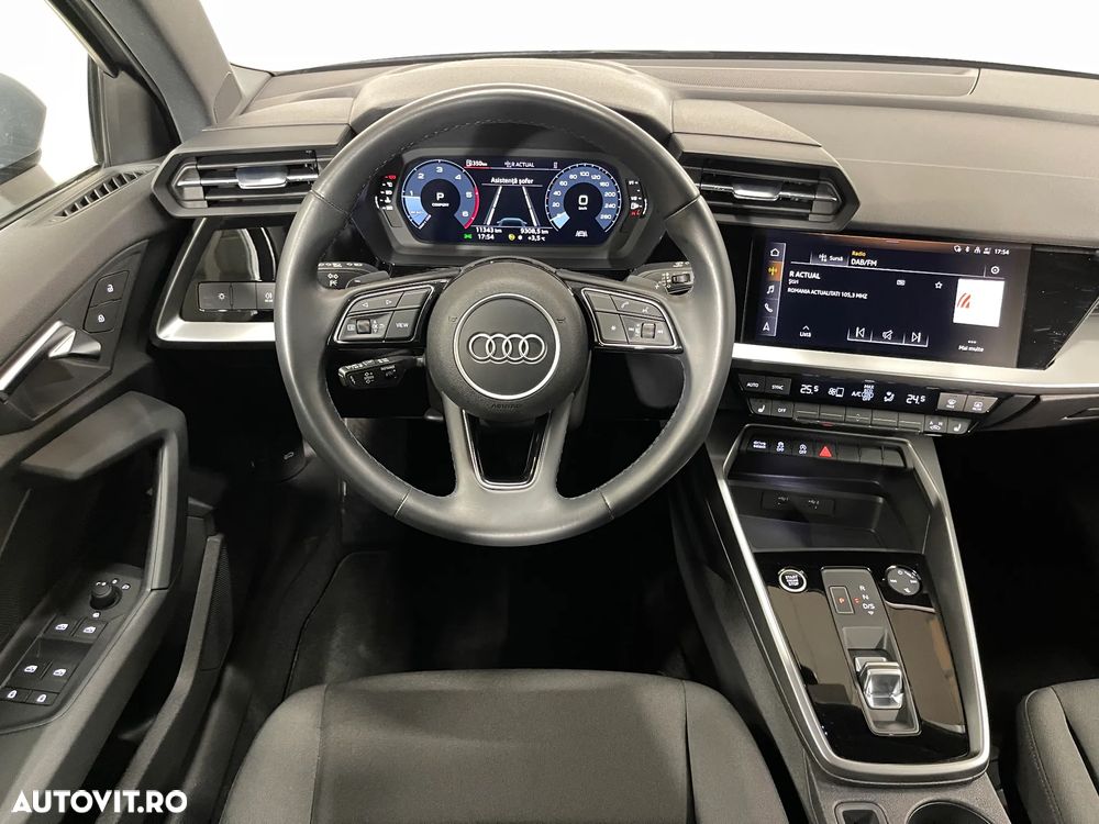 Audi A3 2.0 35 TDI S tronic Advanced - 6