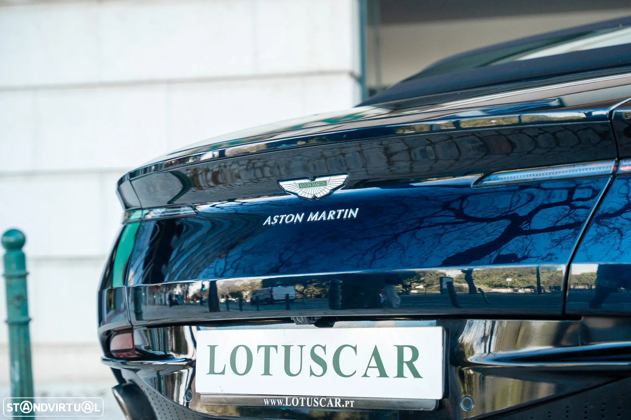 Aston Martin DB11 Volante V8 Auto - 33