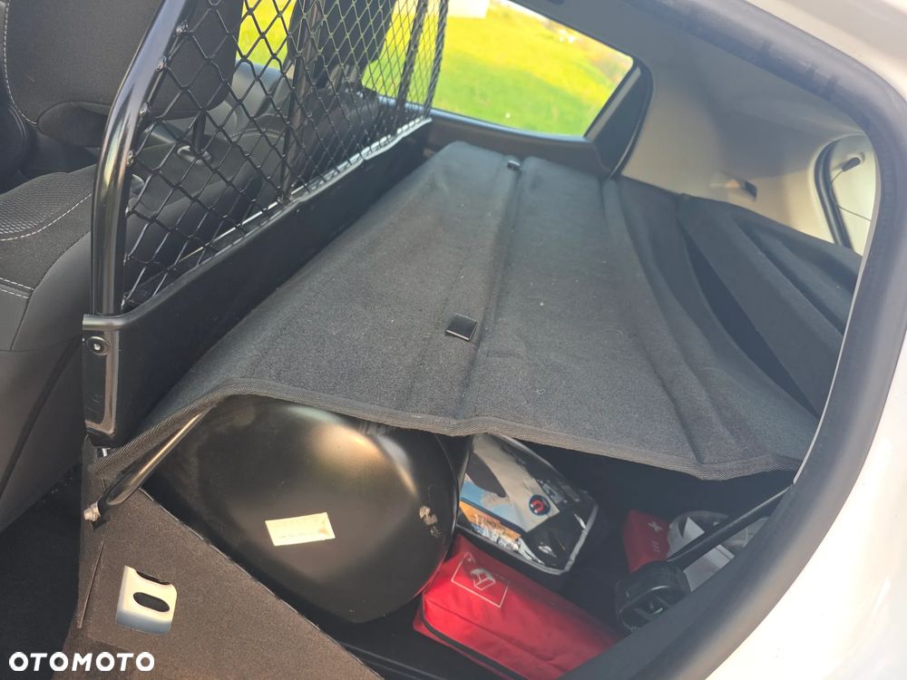 Renault Clio - 8