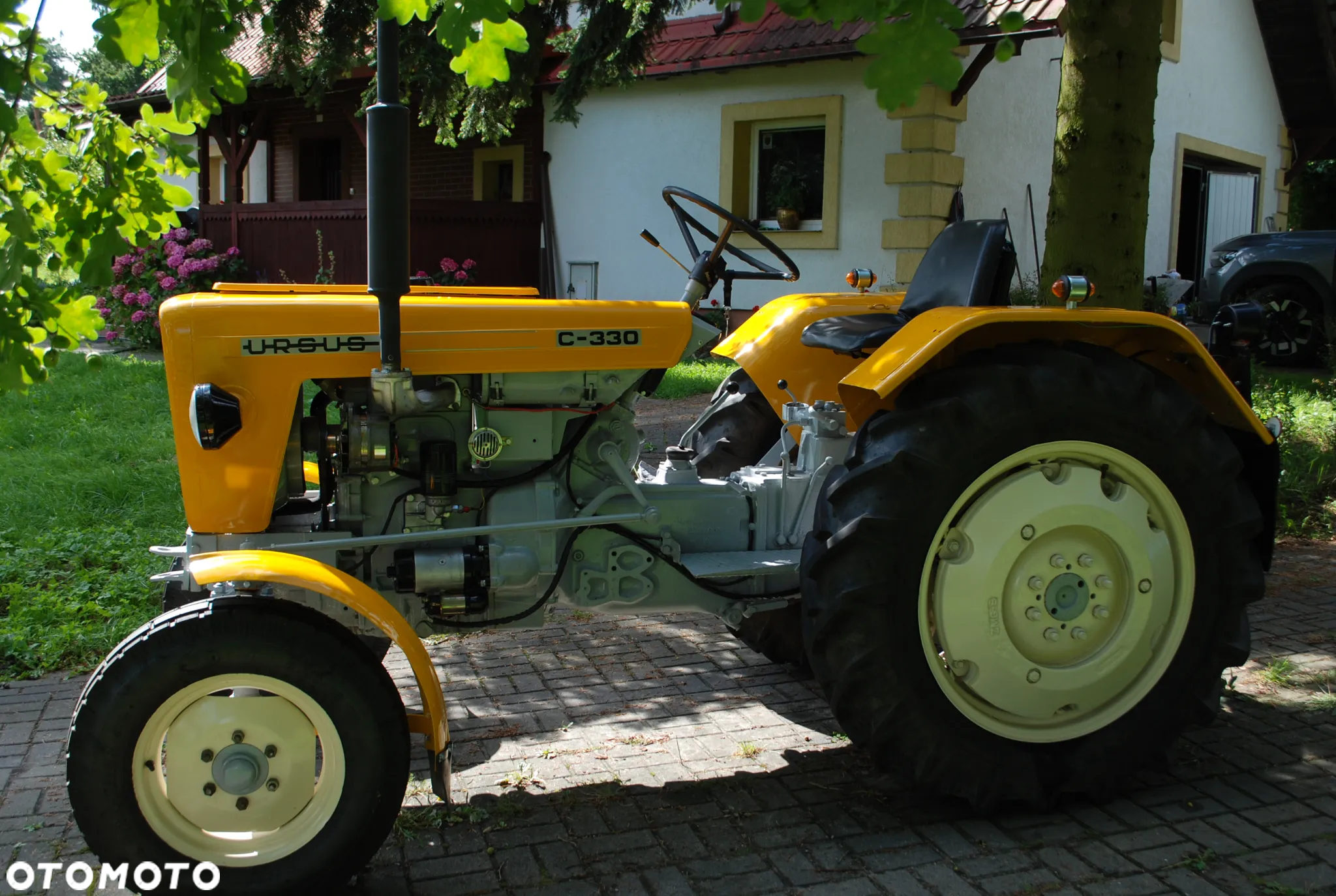 Ursus C 330 - 8