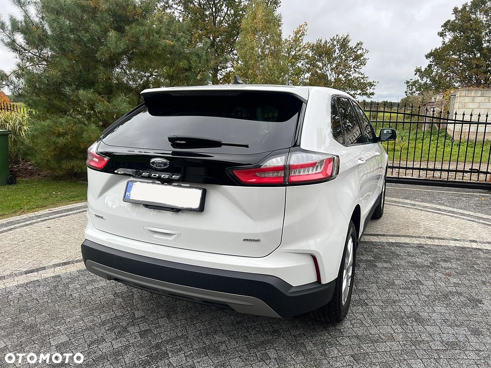 Ford Edge - 10