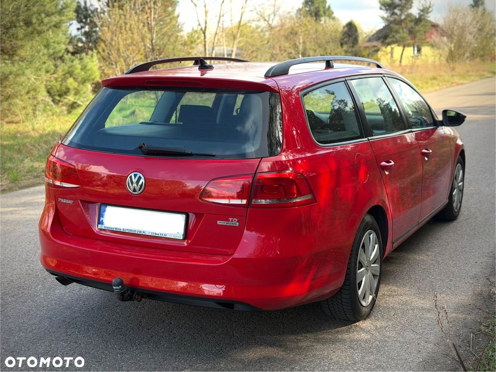 Volkswagen Passat 1.6 TDI DPF BlueMot Trendline - 4