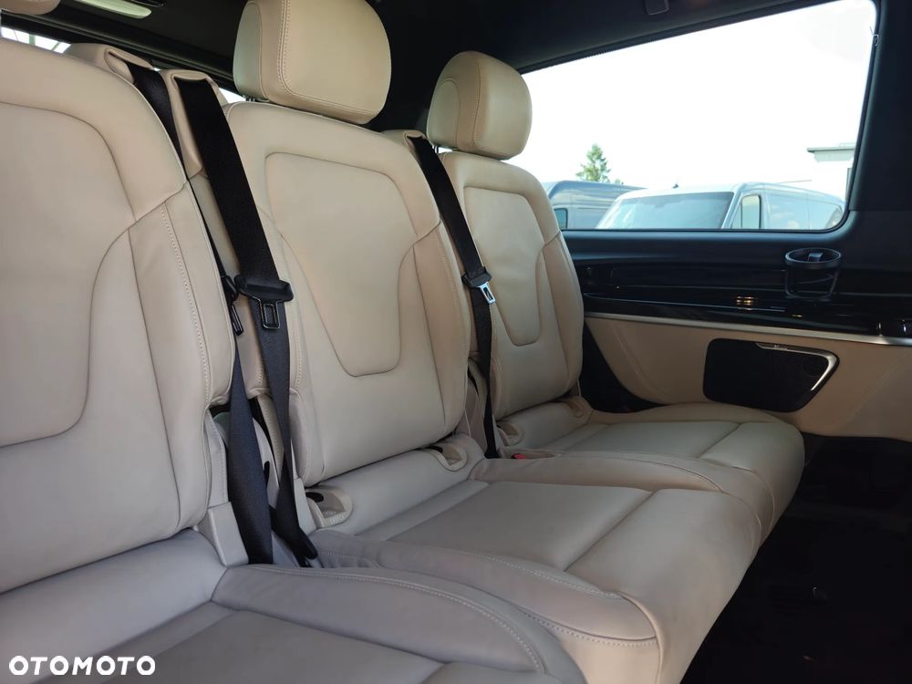 Mercedes-Benz Klasa V 300 d 4-Matic 9G-Tronic Avantgarde (ekstra dł) - 21