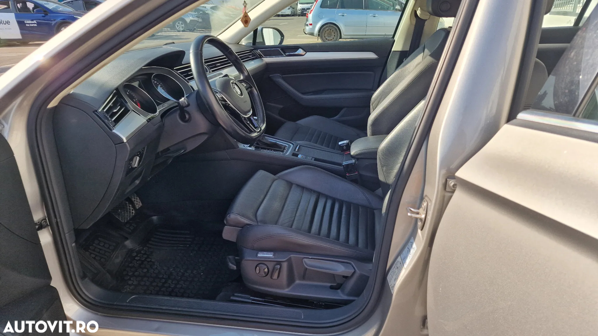Volkswagen Passat - 9