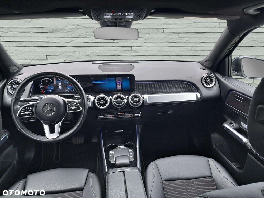 Mercedes-Benz GLB 200 Progressive 7G-DCT - 9