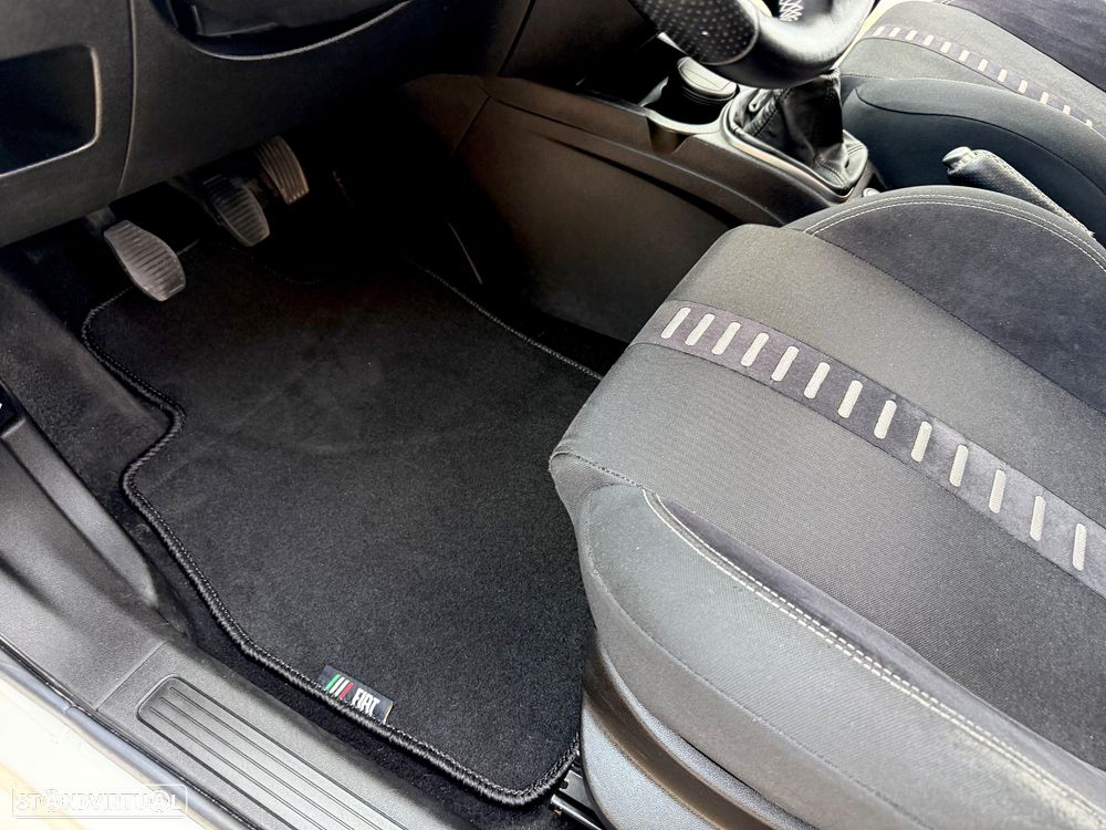 Fiat Punto 1.3 Multijet Trofeo - 41