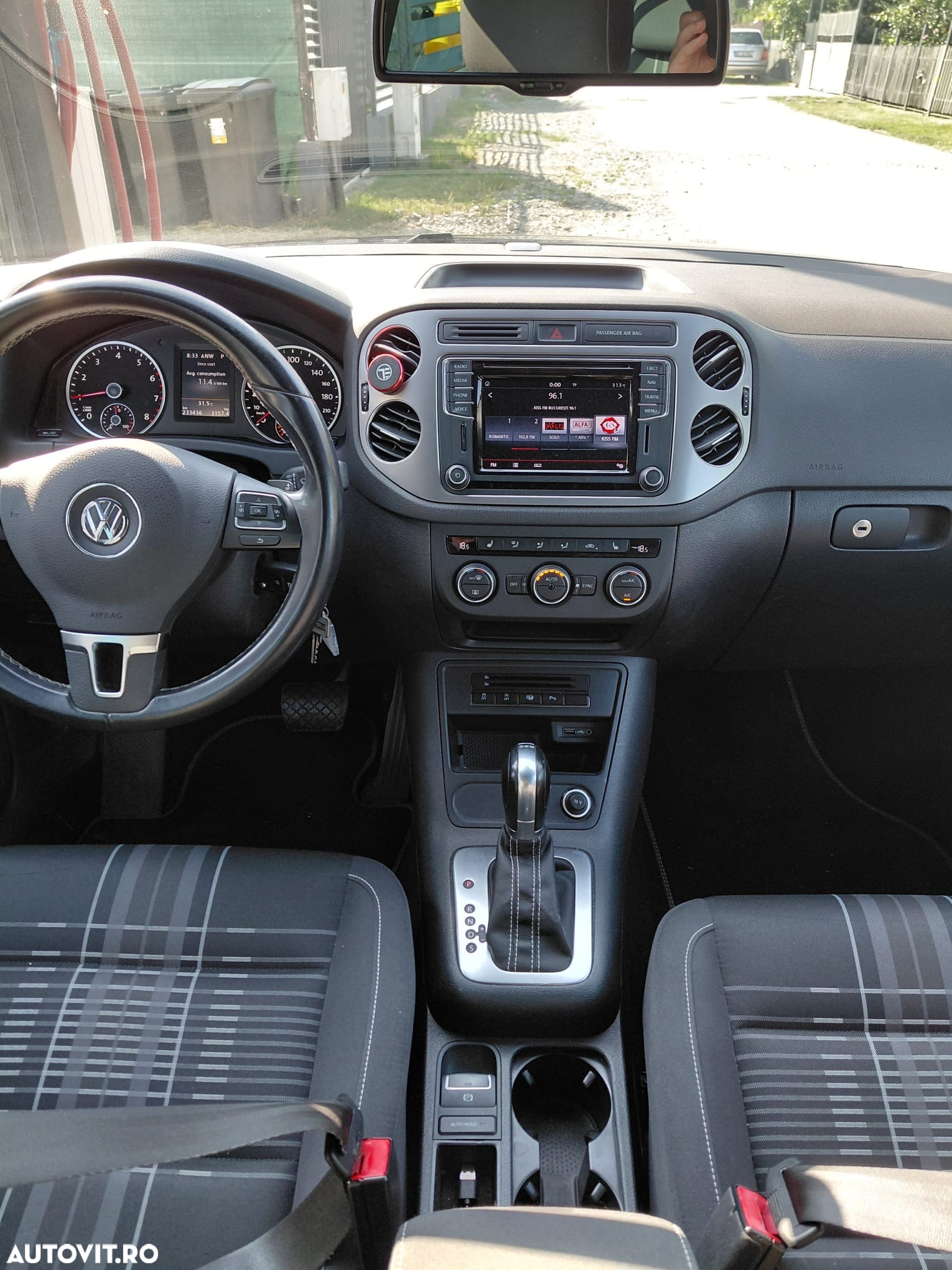 Volkswagen Tiguan 1.4 TSI DSG BlueMotion Technology Lounge Sport & Style - 8
