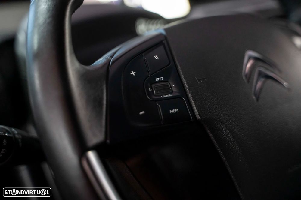 Citroën C4 Spacetourer BlueHDi 130 Stop&Start EAT8 SHINE - 17