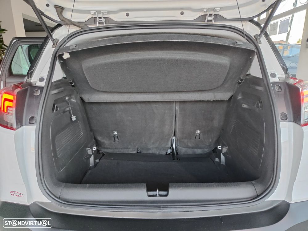 Opel Crossland X - 18