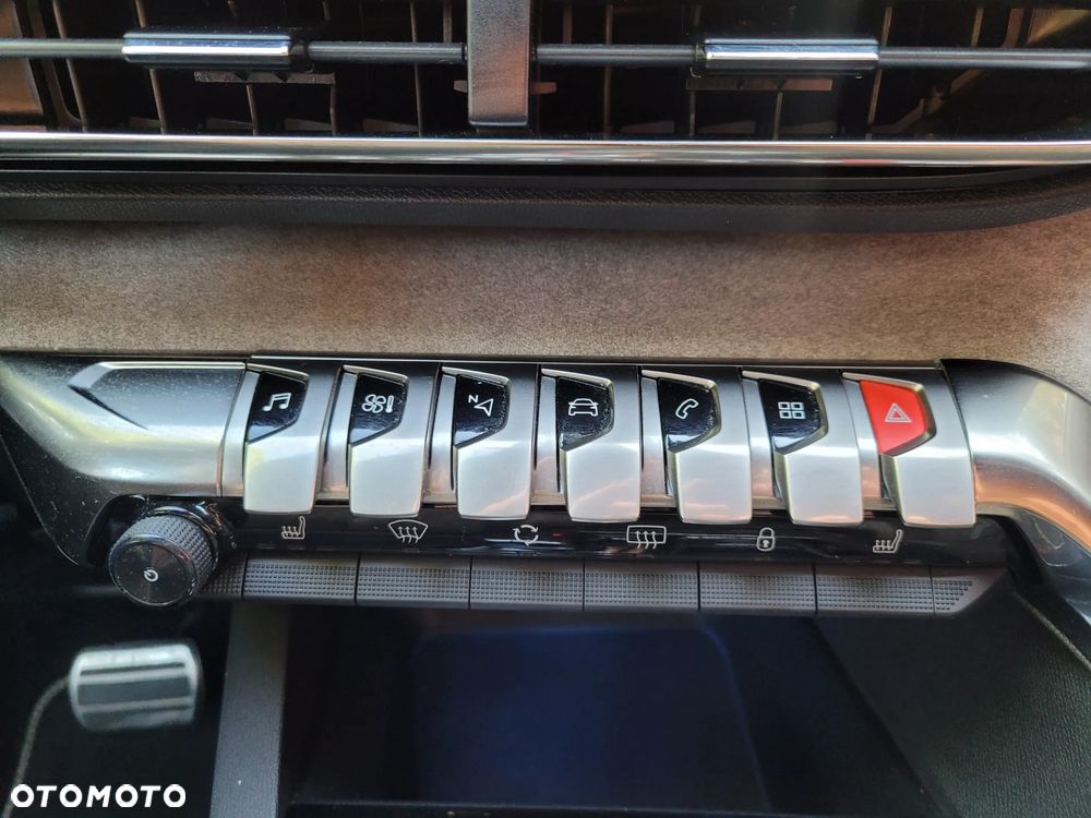 Peugeot 5008 PureTech 180 EAT8 Stop & Start GT Pack - 25