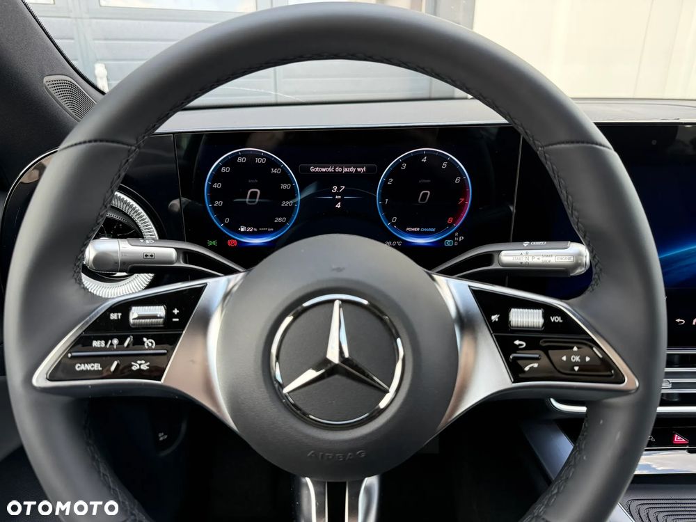 Mercedes-Benz CLA - 14