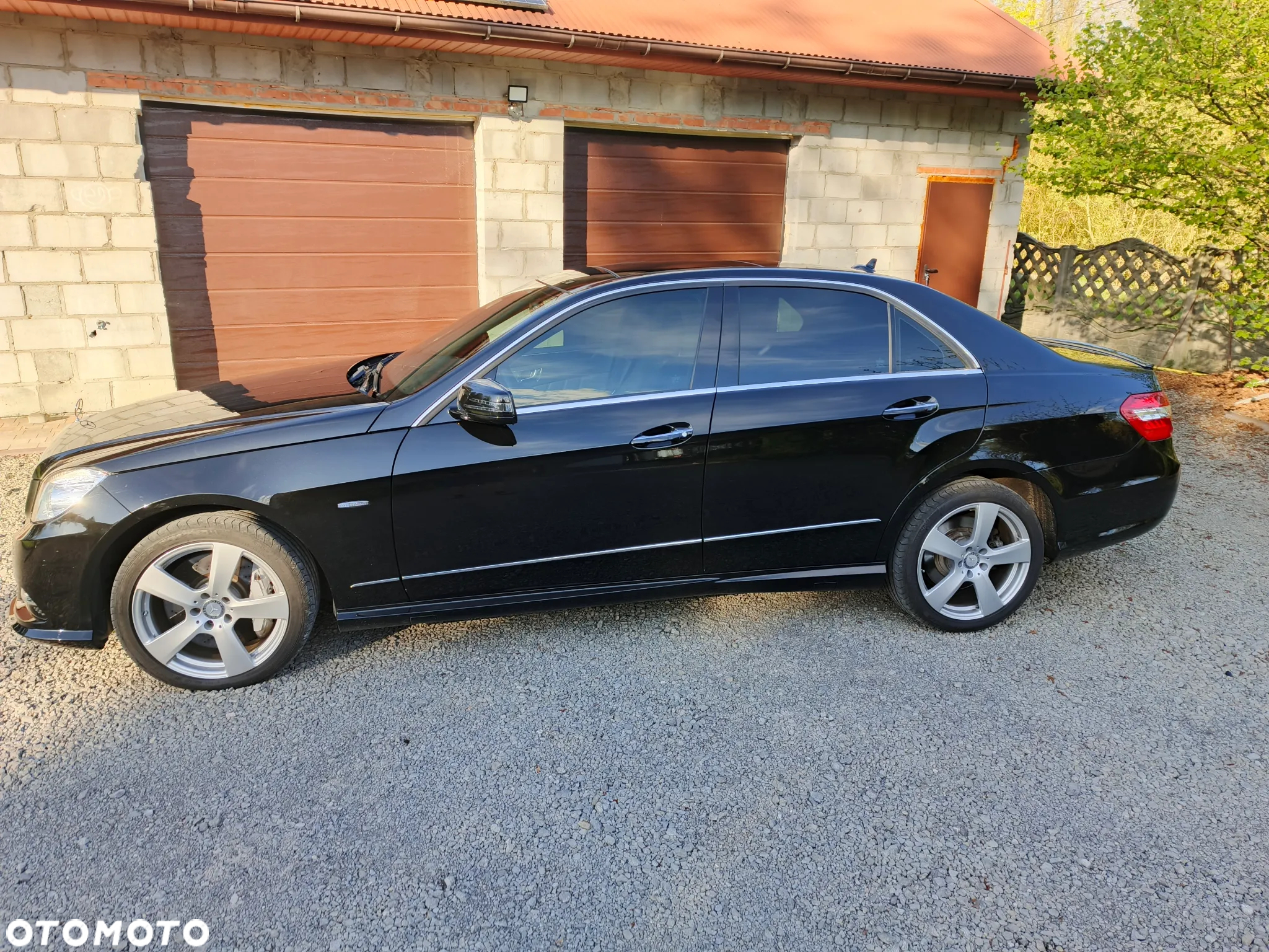 Mercedes-Benz Klasa E 500 4-Matic BlueEff Elegance - 4