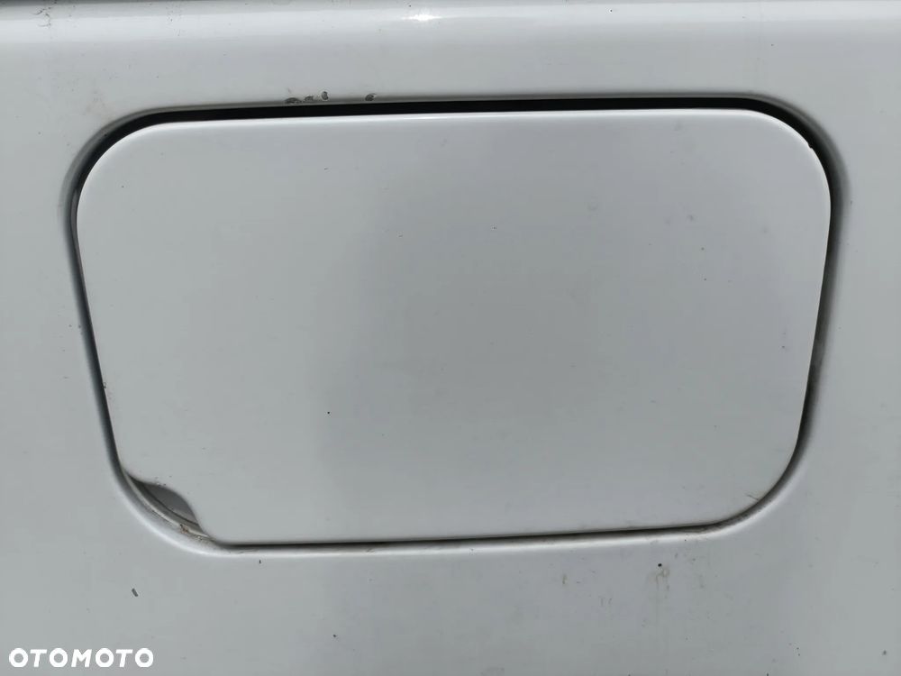 DACIA DOKKER 12-17 2013 r. 0389 klapka wlewu paliwa * - 1
