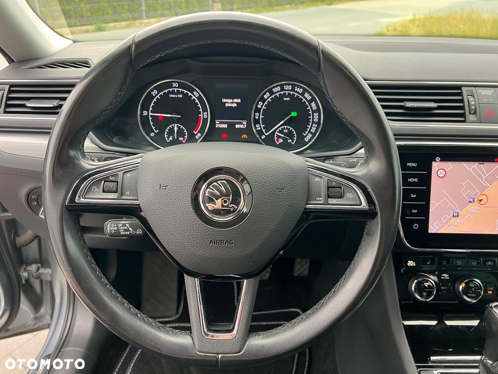 Skoda Superb 2.0 TDI DSG Style - 22